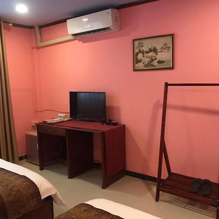 梦之南win酒店 Win Hotel Cafe & Spa Wientian Zewnętrze zdjęcie