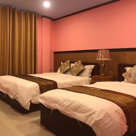 梦之南win酒店 Win Hotel Cafe & Spa Wientian Zewnętrze zdjęcie