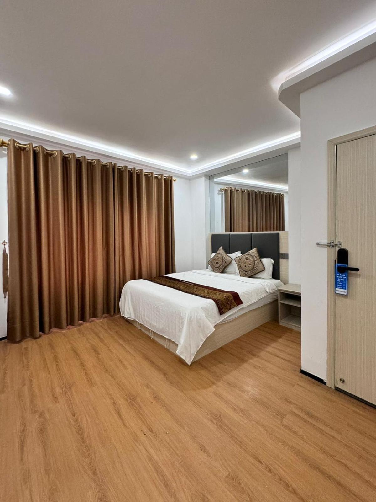 梦之南win酒店 Win Hotel Cafe & Spa Wientian Zewnętrze zdjęcie